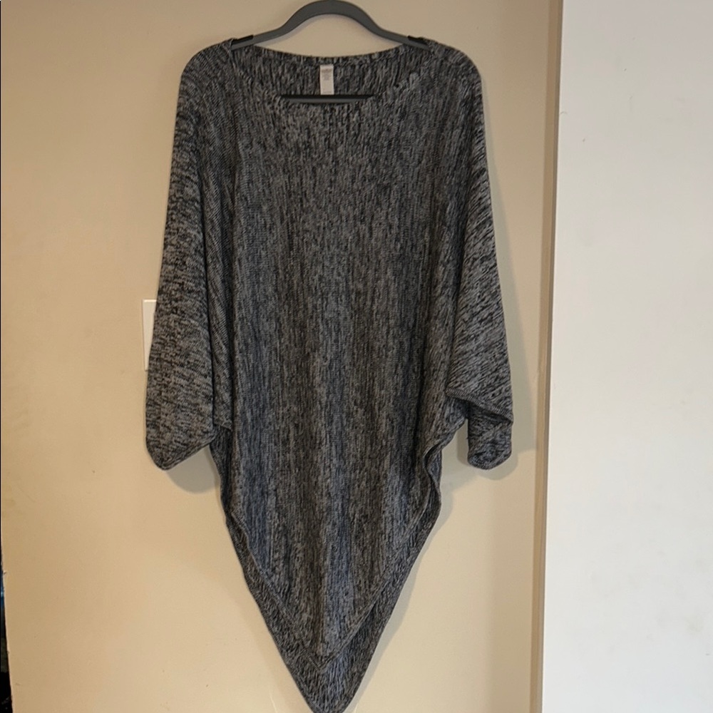 Lululemon Athletica Heather Gray Poncho